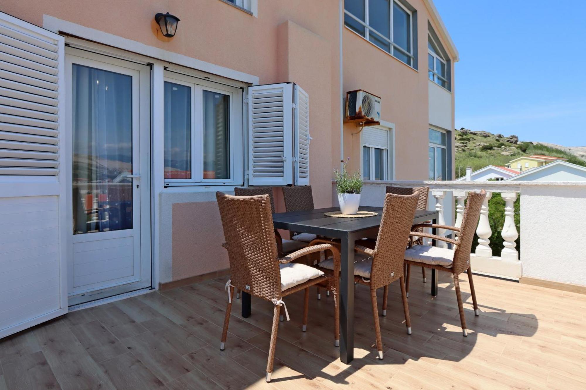 Seaside Apartments With A Swimming Pool Pag - 6412 帕格 外观 照片